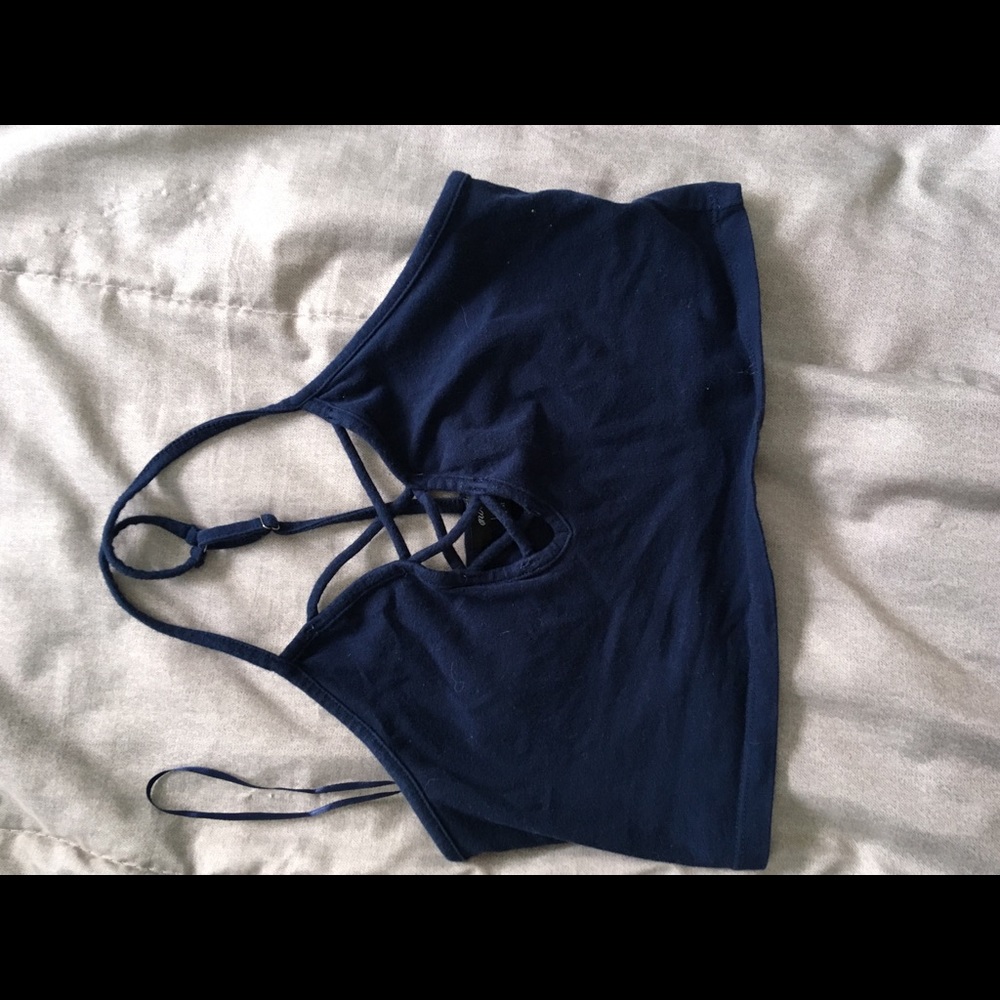 Crop top